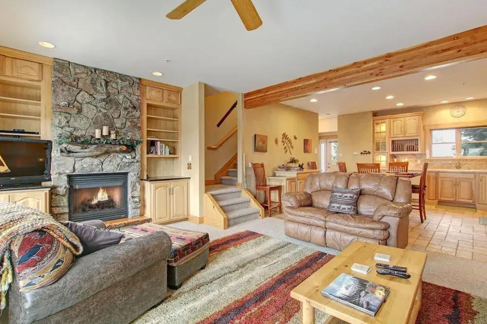 Mount Richthofen S3 3 Bedroom Condo