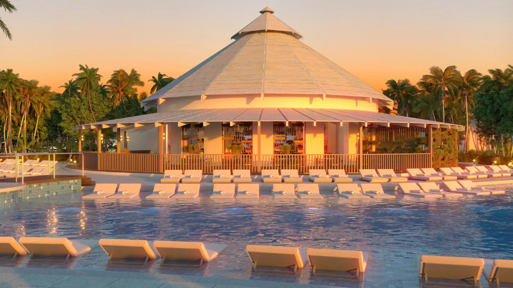 Royalton Hideaway Blue Waters