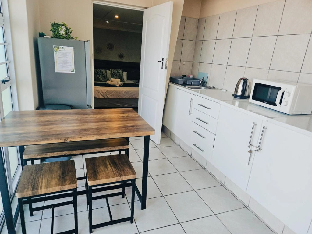 Stunning Two Bedroom Apartment