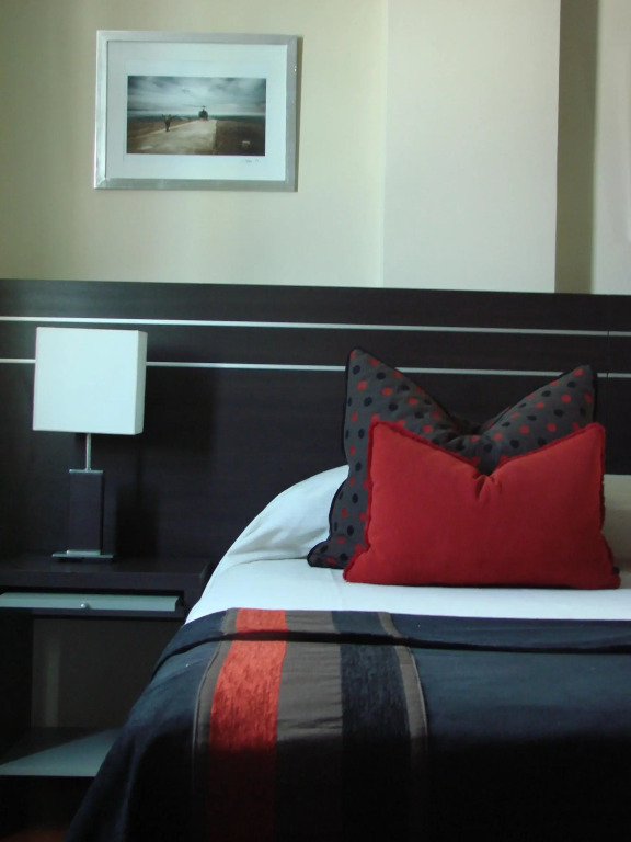 Zoom Apartments Hotel