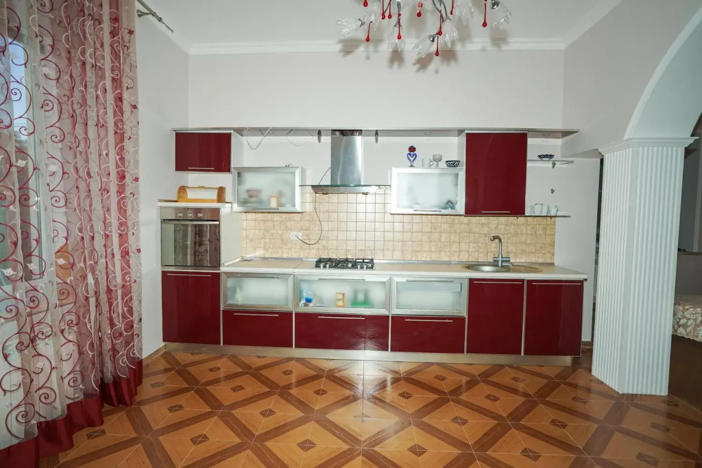Tour house (Тур Хаус) гостевой дом