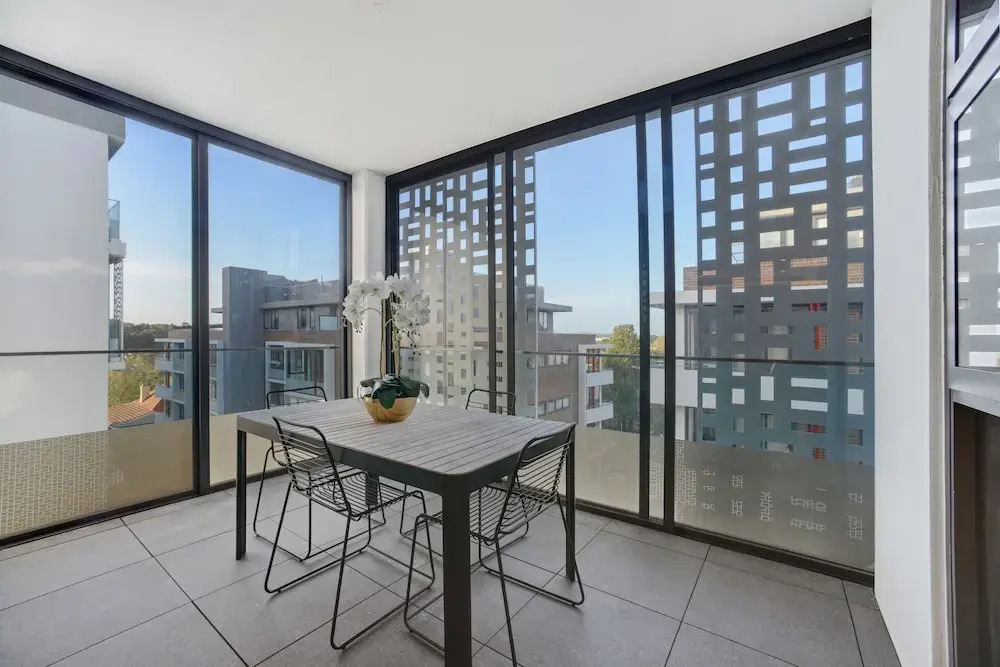 HomeHotel - Boutique and Luxurious Apartment, Super Clean