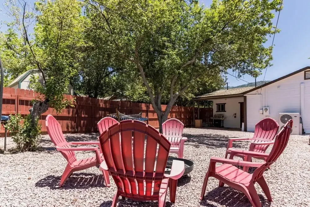Prince Pine 3 Bedroom Cabin by Redawning