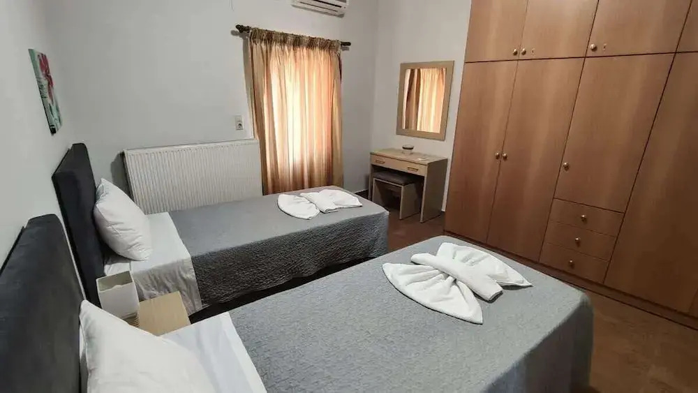 Sklavaki Traditional Villa - Private Pool & Views