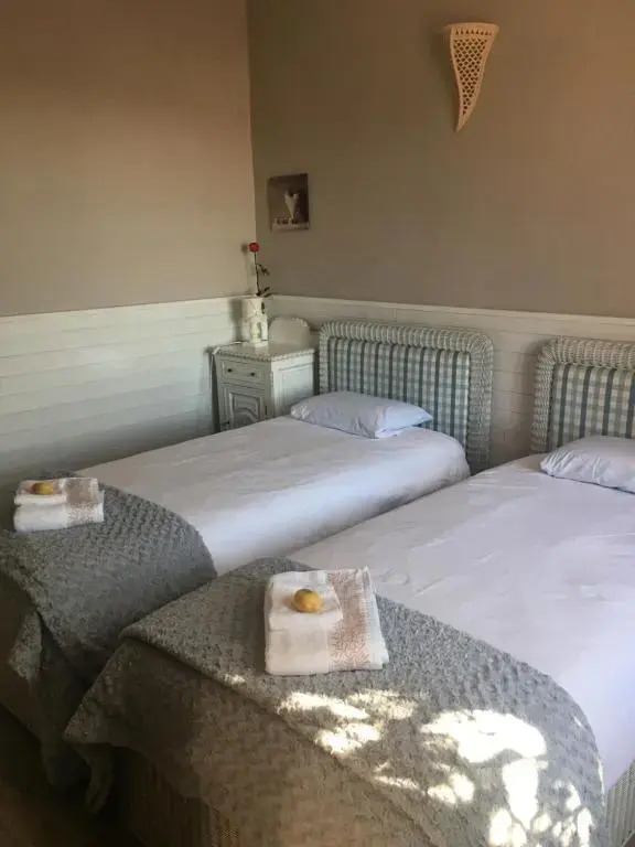 Appartement central des terres chaudes proche bord de mer