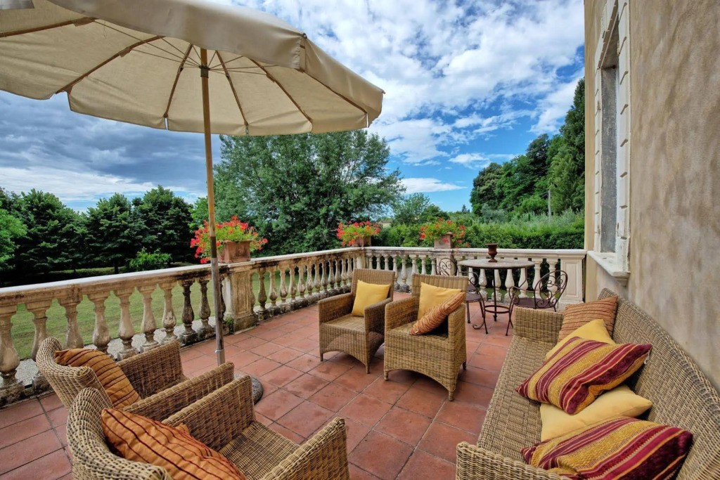 Villa Fiamma by PosarelliVillas