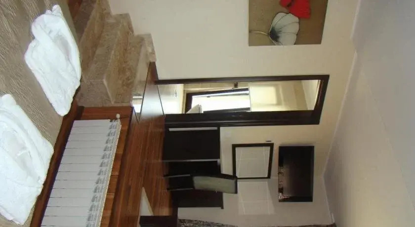 Vila Reyna