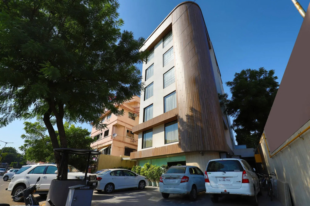Scenaria Hotel - Navrangpura, Ahmedabad