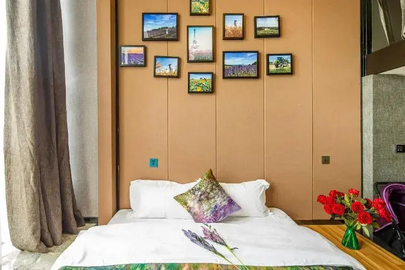 Lavendar Duplex Apartment