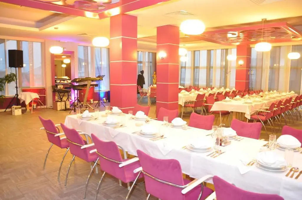 Hotel Kole