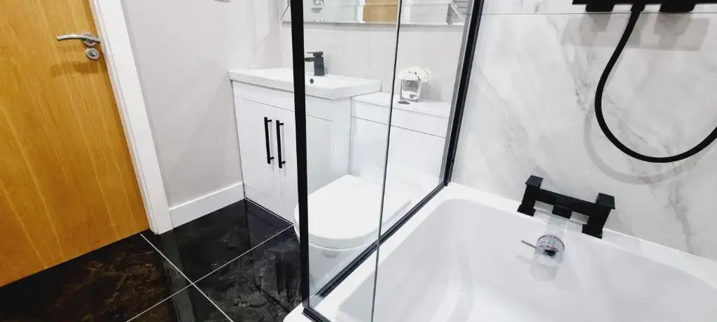 Two Double Bed Suite, Liverpool City Centre