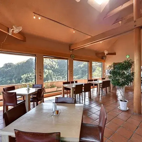 Enoura Terrace