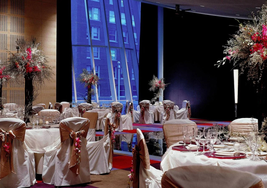 Sofitel Chicago Magnificent Mile