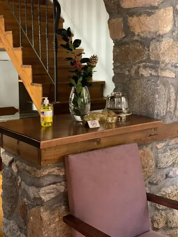 Urban River House