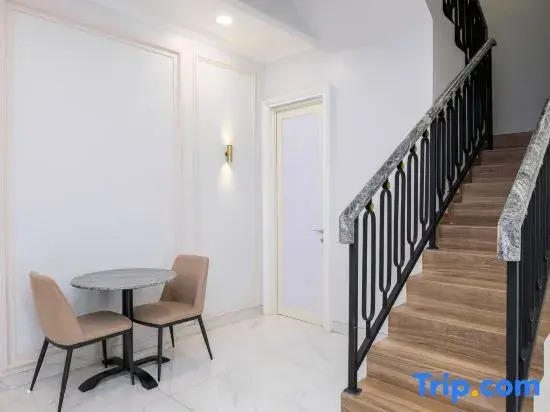 Urbanview Kencana Residence near Pakuwon Mall Surabaya