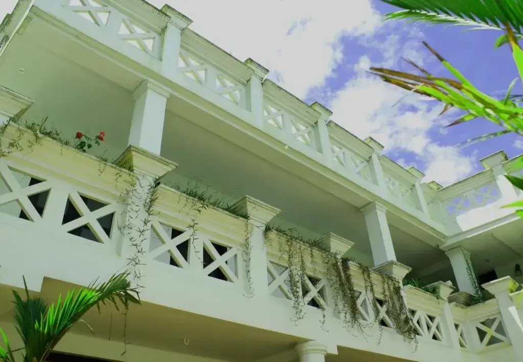 Makam Residency