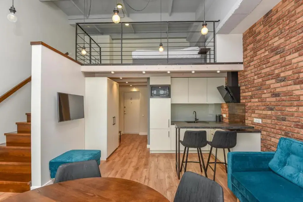 Loft 1973