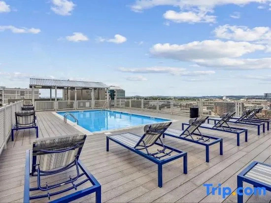 Prime 2bdr Downtown Nashville Unit - Walk to Broadway and Music City Center