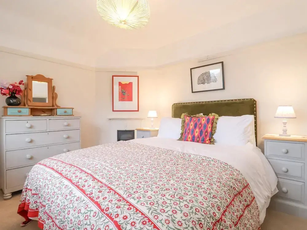 3 Chantry Cottages