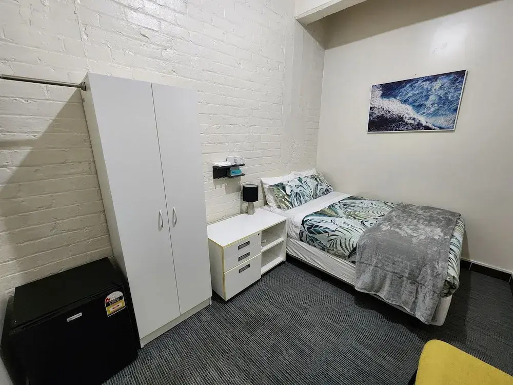 Oceanic Hostel