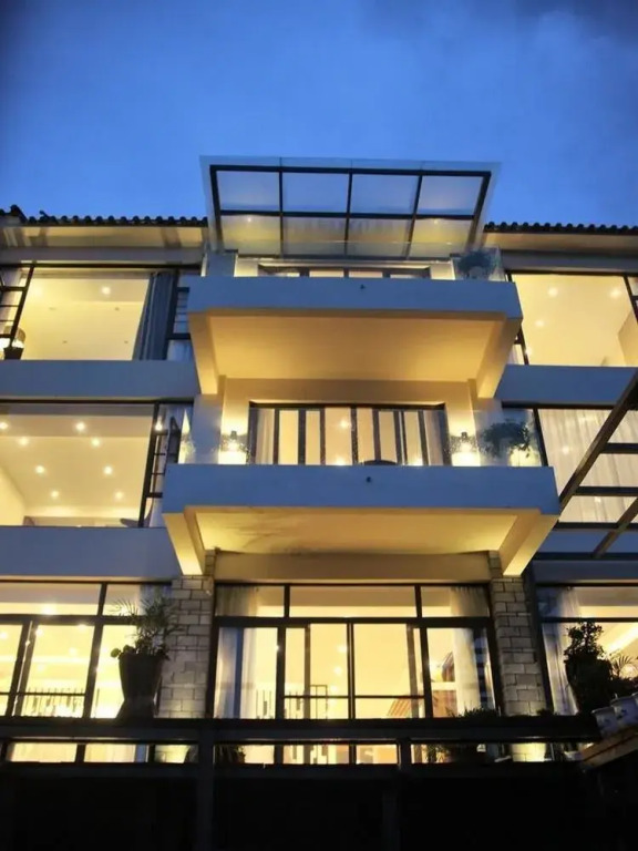 Xizhou Taoyuan No.1 Sea View Holiday Hotel