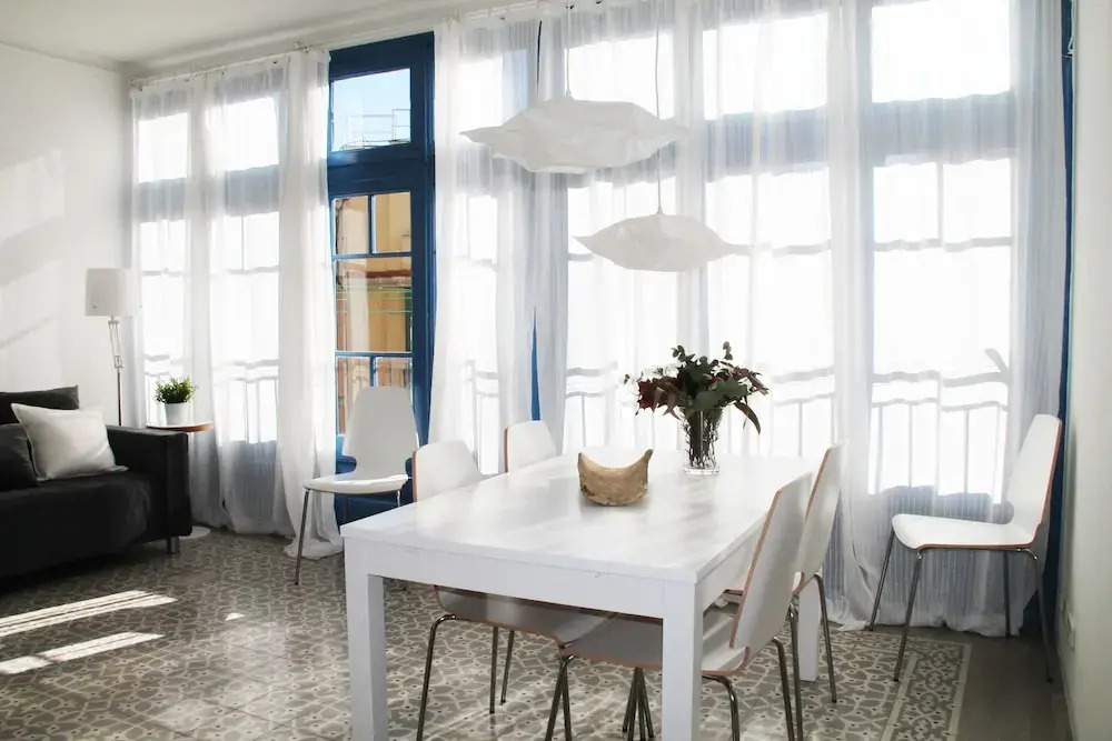 Apartamento con Inmejorable Ubicación al lado de Las Ramblas
