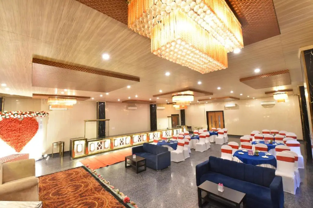 Foxoso Fiori - A Corporate Hotel