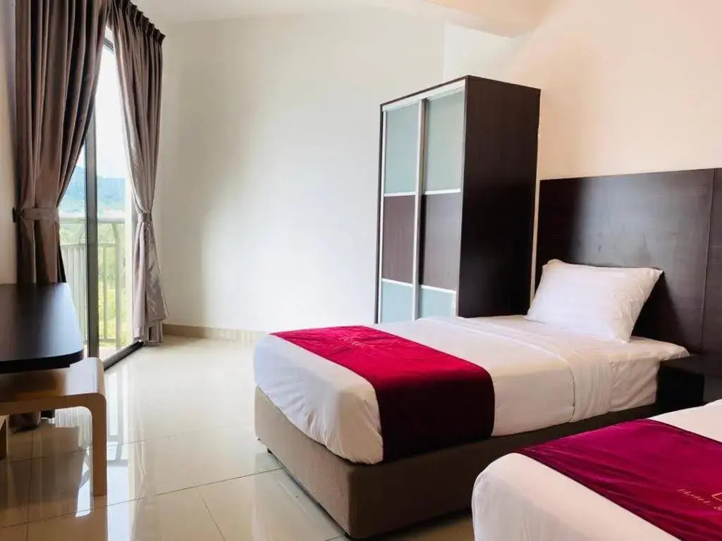 Marina Heights Hotel Residences