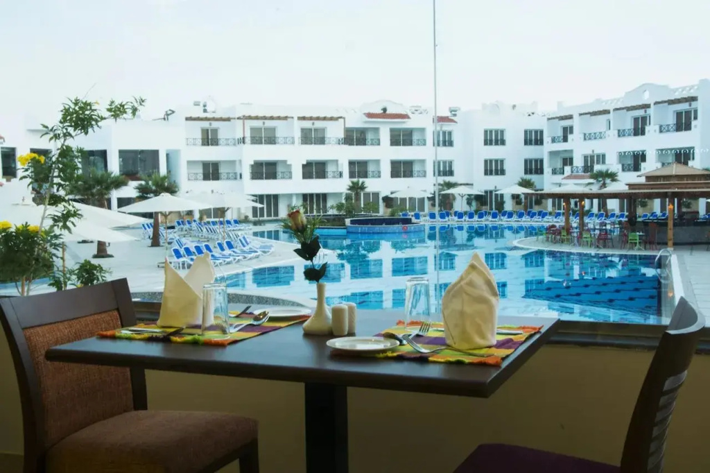 Old Vic Sharm Resort