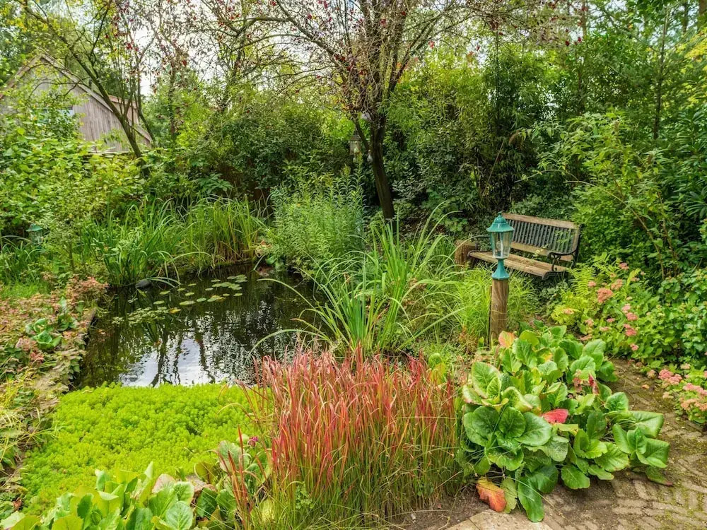 Holiday Home in Reutum with Pond and Trails