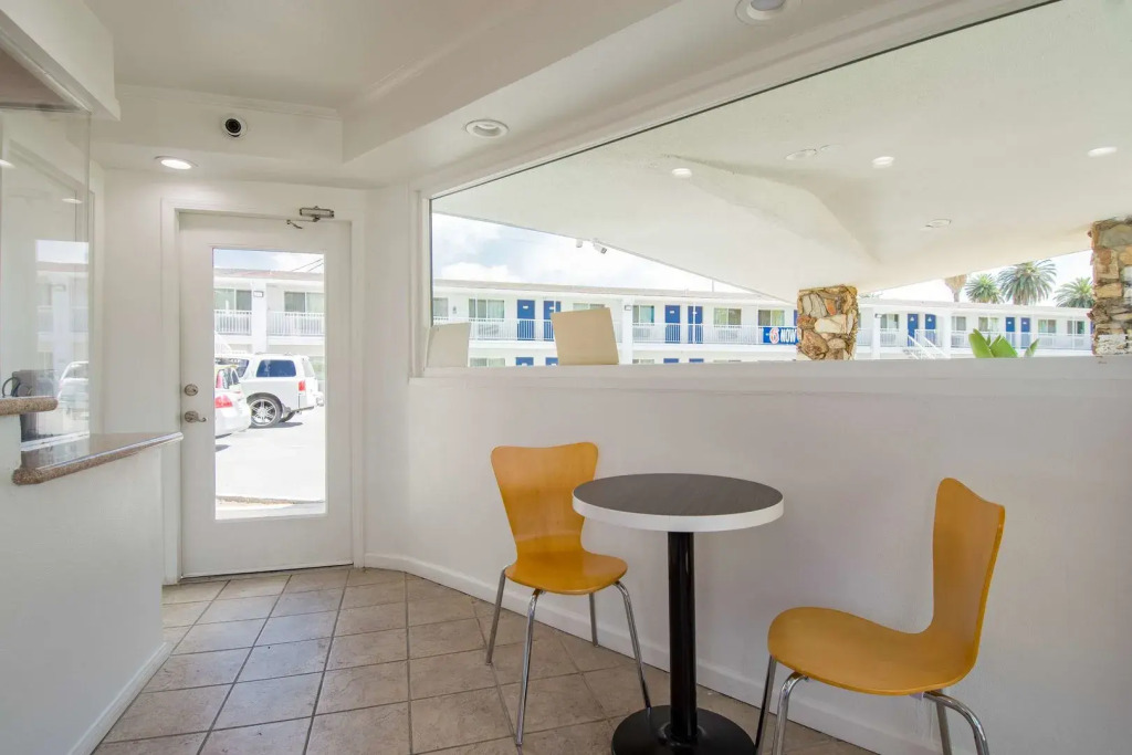 Motel 6-San Bernardino, CA - Downtown