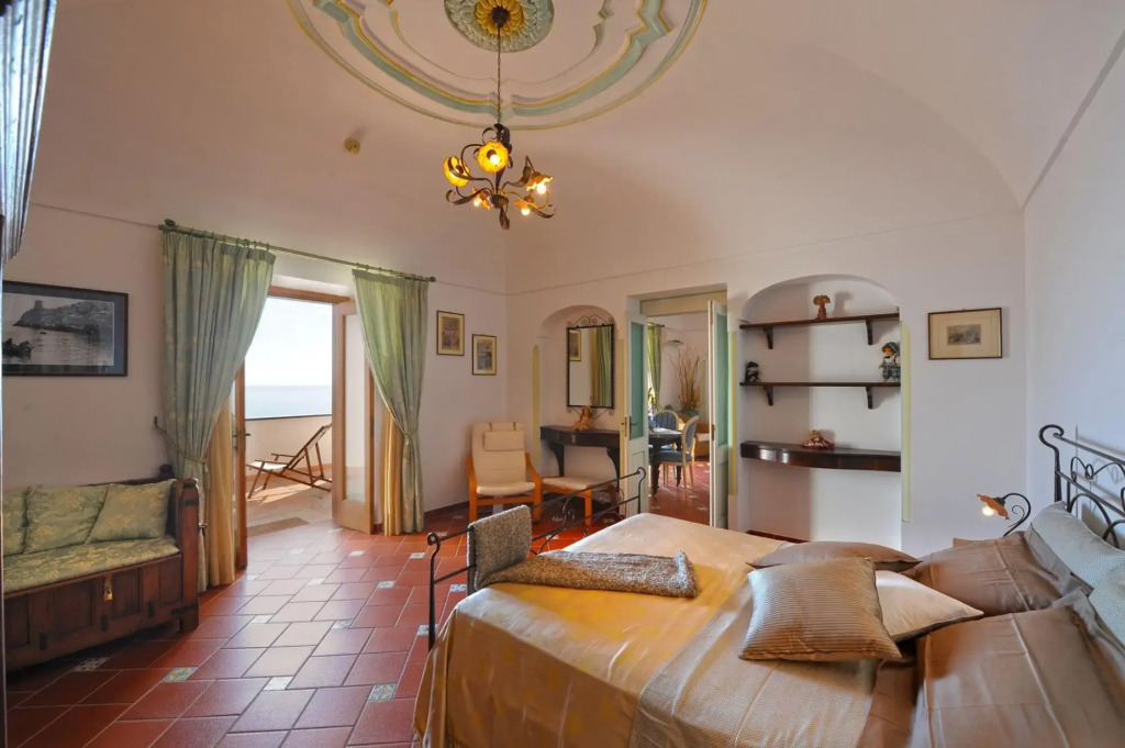 Casa Elena - In the Center of Praiano Parking Panoramic Hot tub