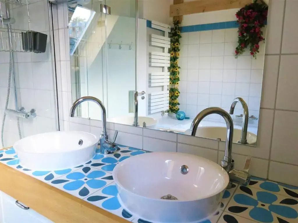 Maison Perros-Guirec, 5 pièces, 9 personnes - FR-1-368-183