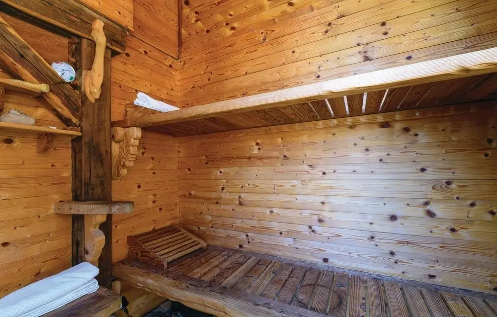 Amazing Home in Zagreb With 3 Bedrooms, Wifi and Outdoor Swimming Pool