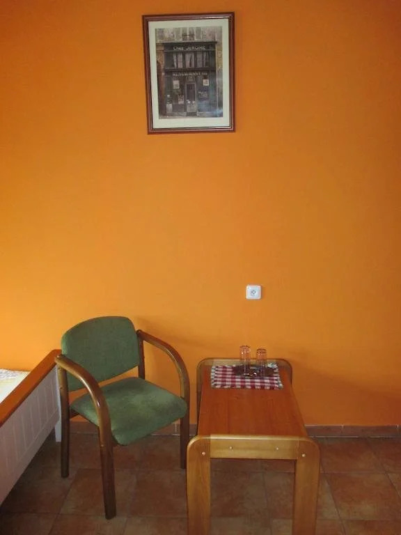 Hotel Na Statku Mirošov