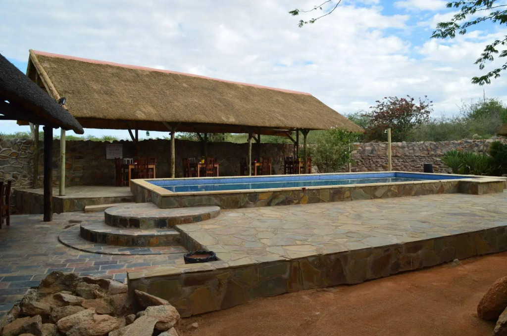 Oppi-Koppi Restcamp