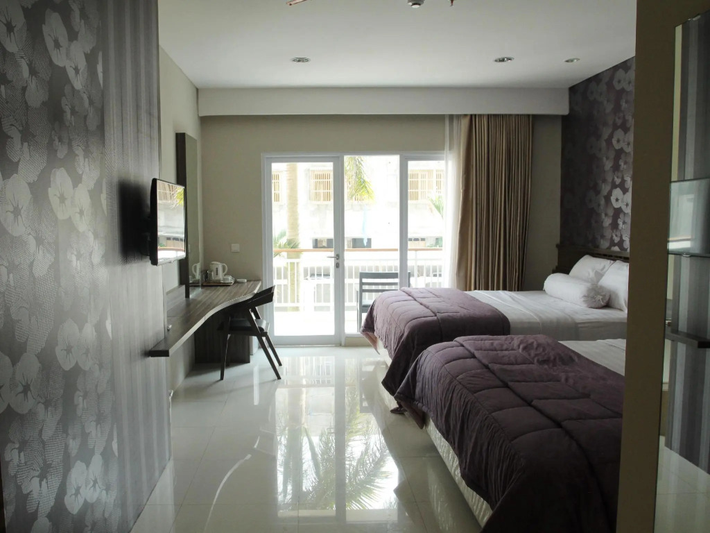 Aquarium Hotel