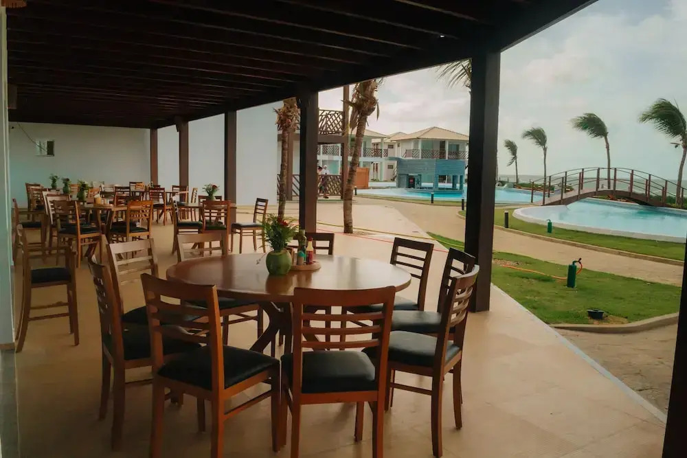 Oiti Beach Resort Tutoia