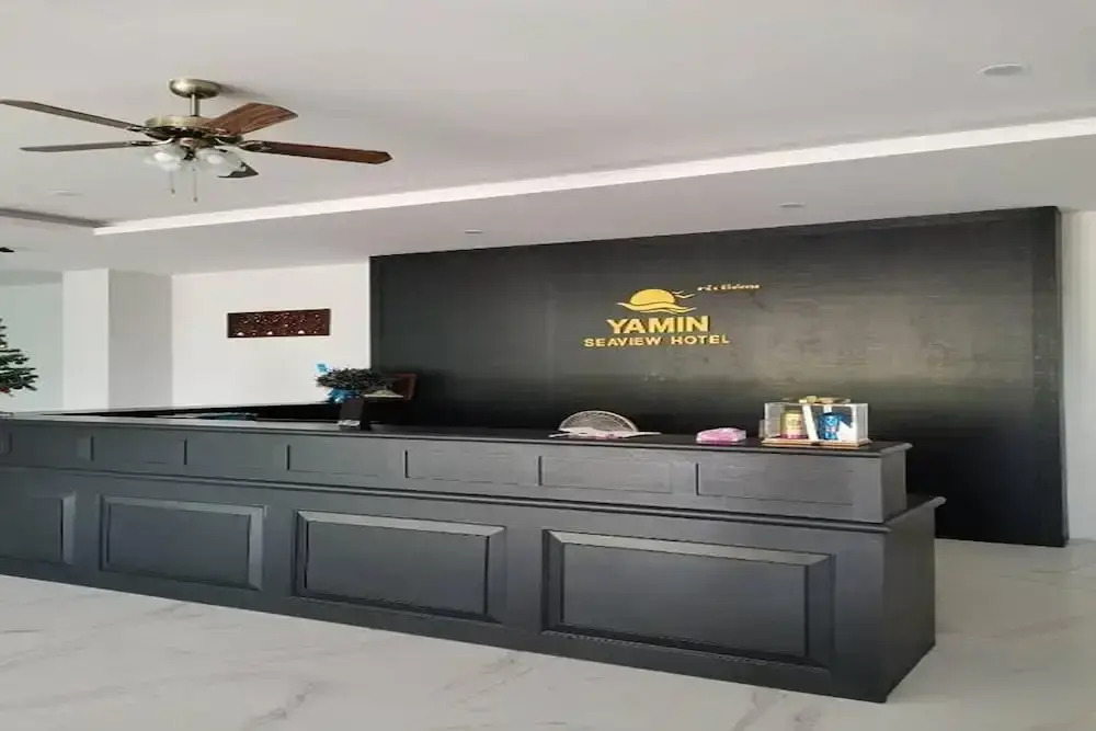 Yamin Seaview Hotel