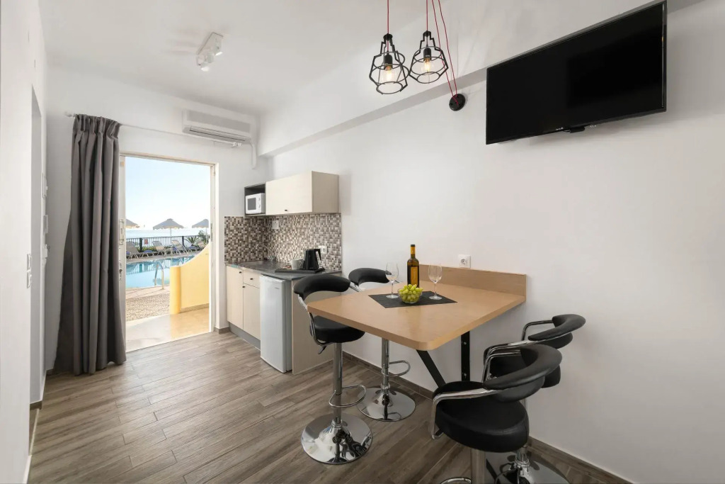 Pefkos View Apartments