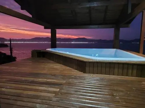 Marques Home
