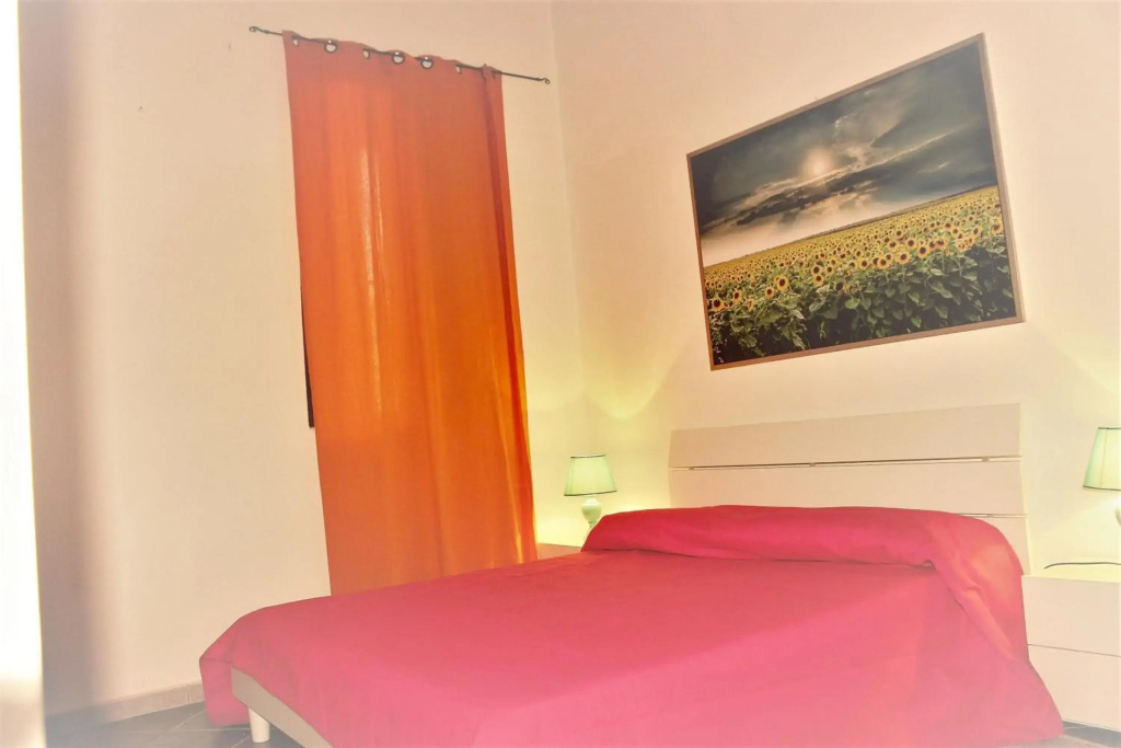 2 bedrooms house with furnished terrace at Noto 6 km away from the beach
