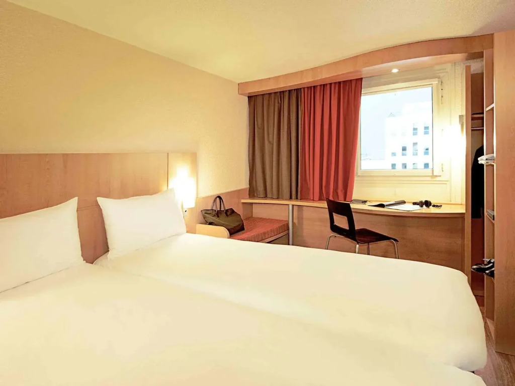 ibis Chengdu Yongfeng Hotel