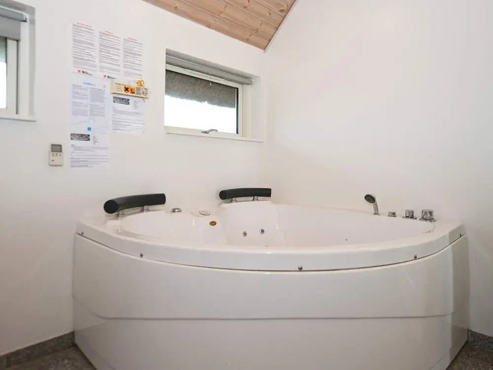 Delightful Holiday Home in Romo With Whirlpool