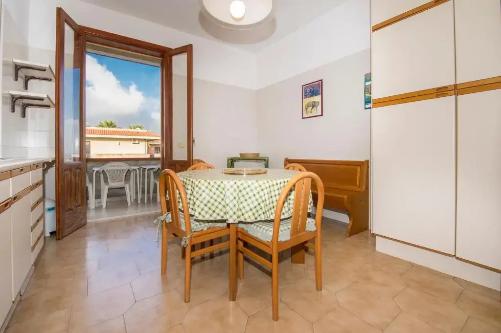 Alessandra House