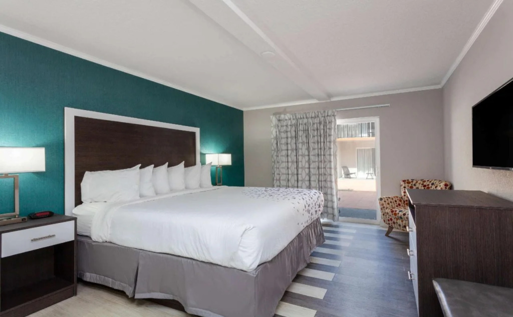 Hawthorn Suites by Wyndham Kissimmee Gateway