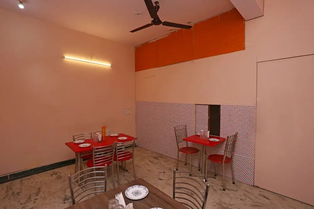 Oyo 27969 Radiant Casa