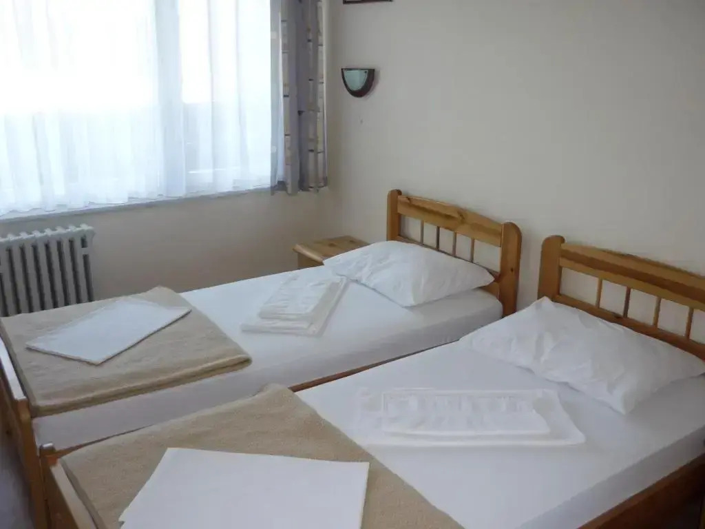 Rooms Bijela Ruža