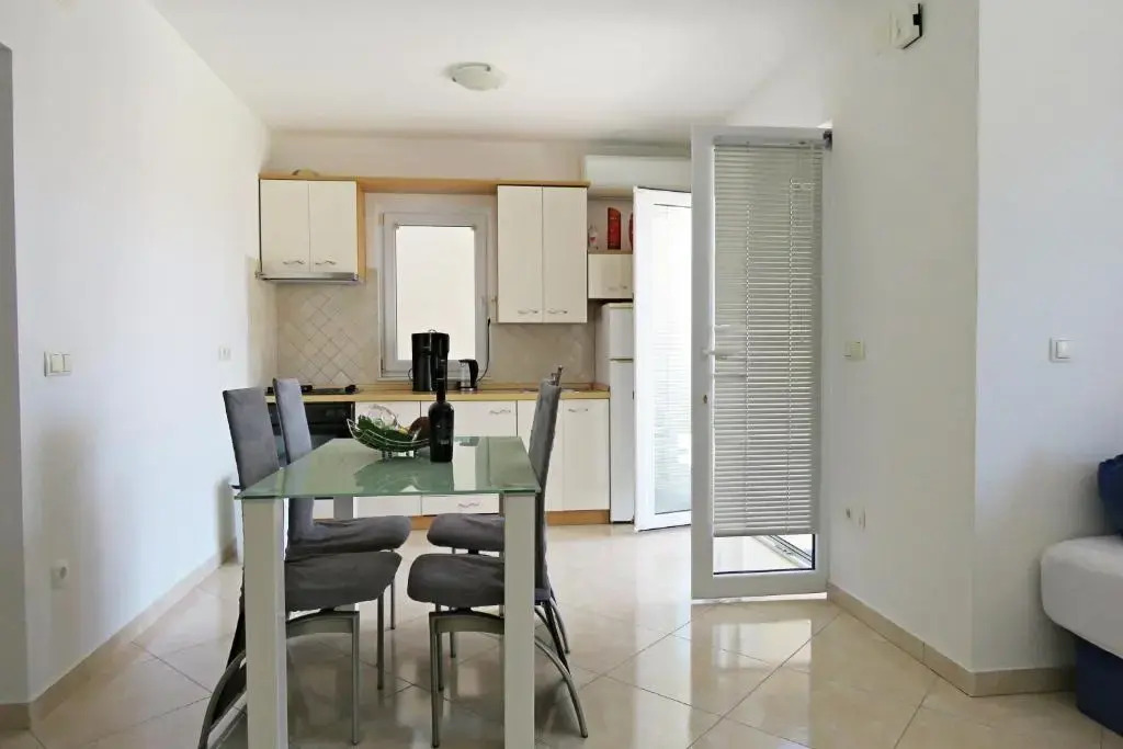 Andrea Apartments