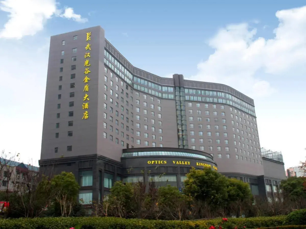 Optics Valley Kingdom Plaza Hotel